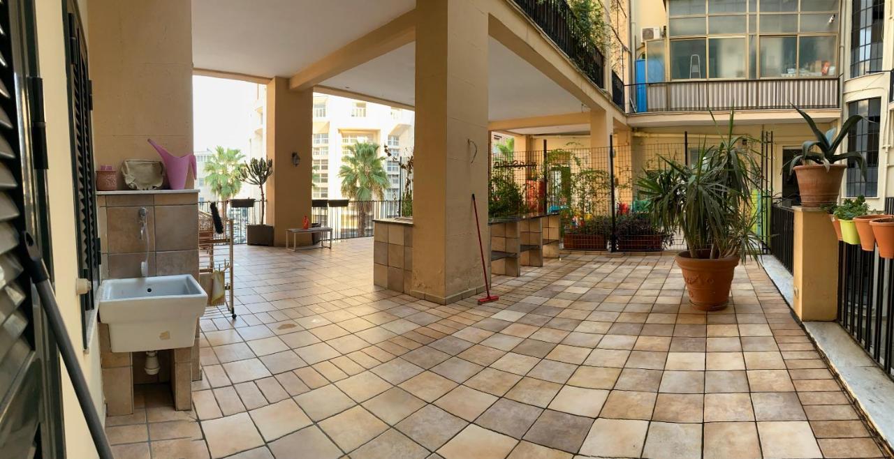 Home Toledo 355 那不勒斯 外观 照片