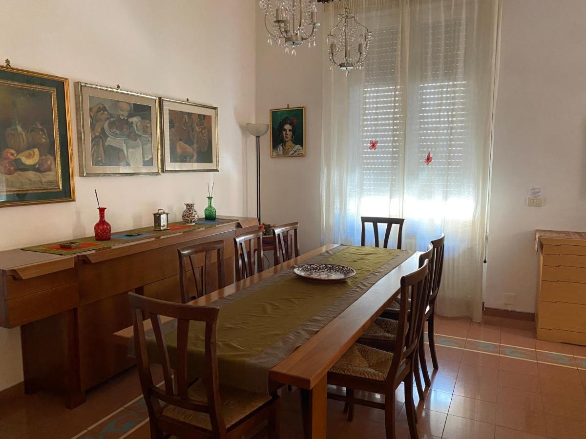 Home Toledo 355 那不勒斯 外观 照片