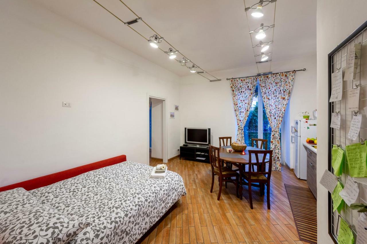 Home Toledo 355 那不勒斯 外观 照片