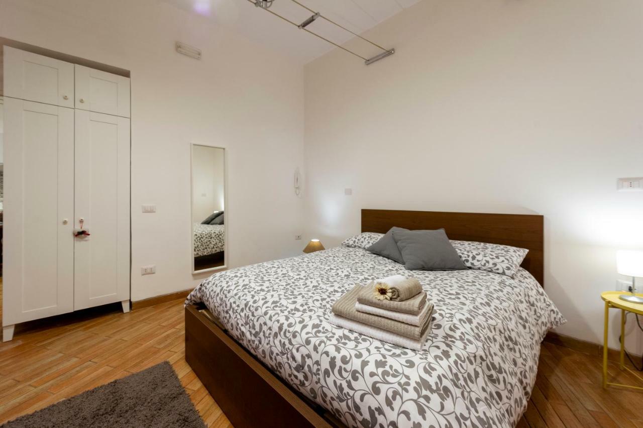 Home Toledo 355 那不勒斯 外观 照片